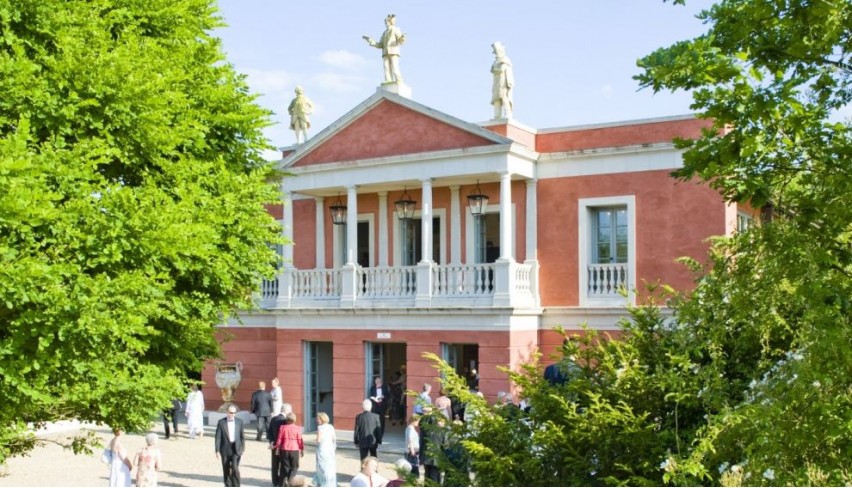Longborough Festival Opera